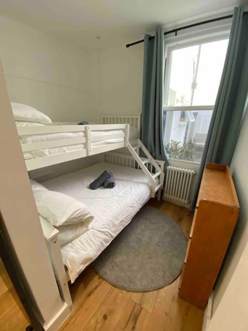 Poets Rest, Free Parking, Ev Socket Fees Apply Walk To Beach Brighton ภายนอก รูปภาพ